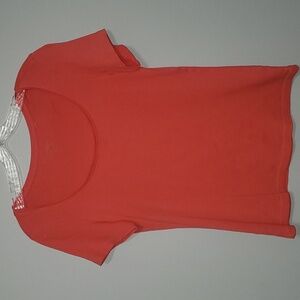 Chico's top women’s size 0 equals size small sz 4 coral scoop neck top shirt